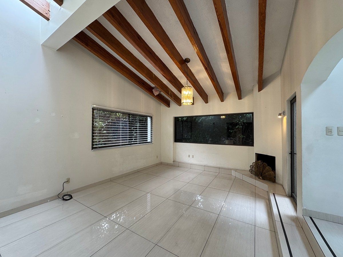 Casa em condomínio fechado em Jardines del Pedregal, Álvaro Obregón, foto 3 de 25
