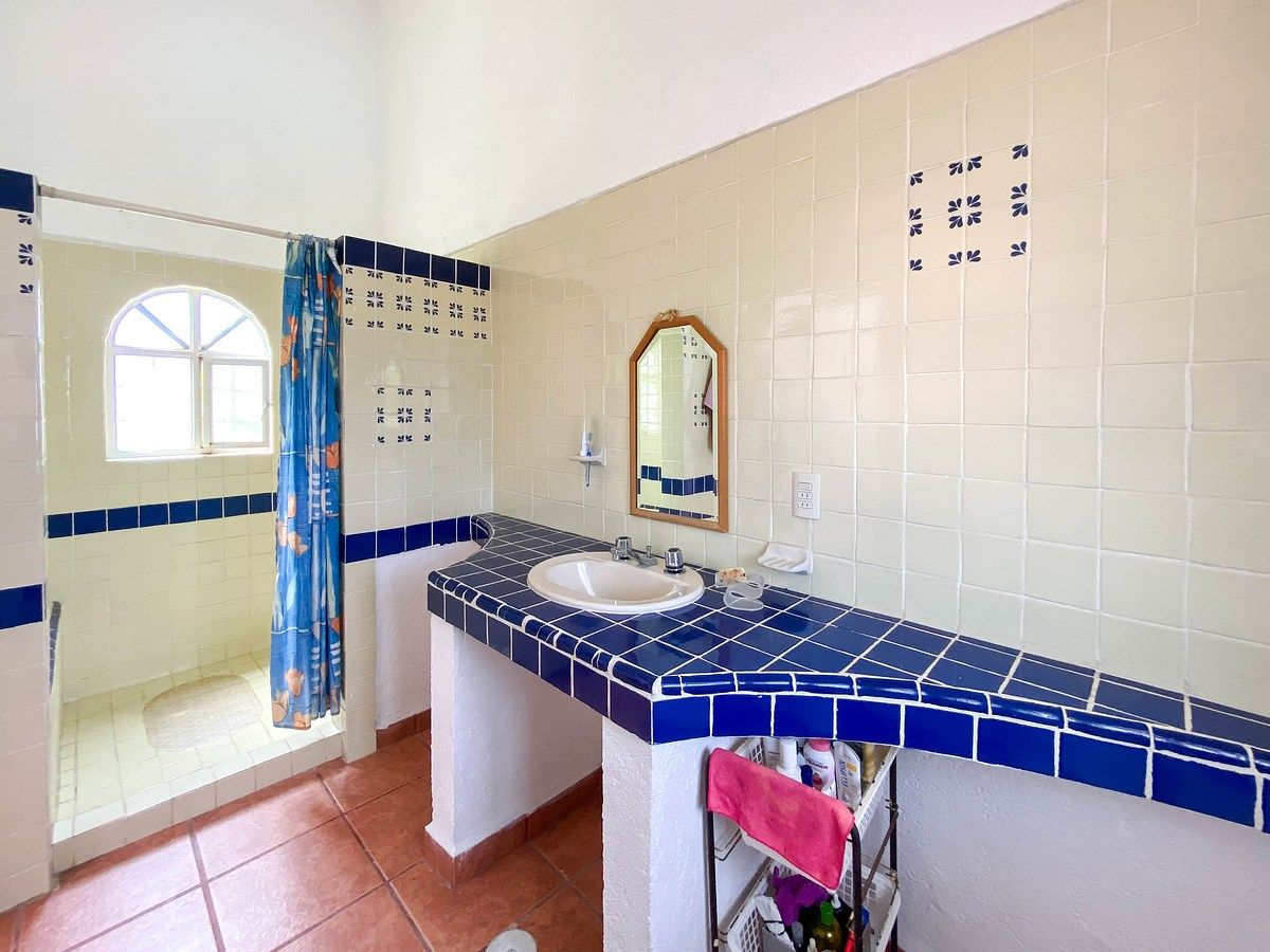 House in Gated Community in Lomas de Cocoyoc, Atlatlahucan, photo 24 of 43