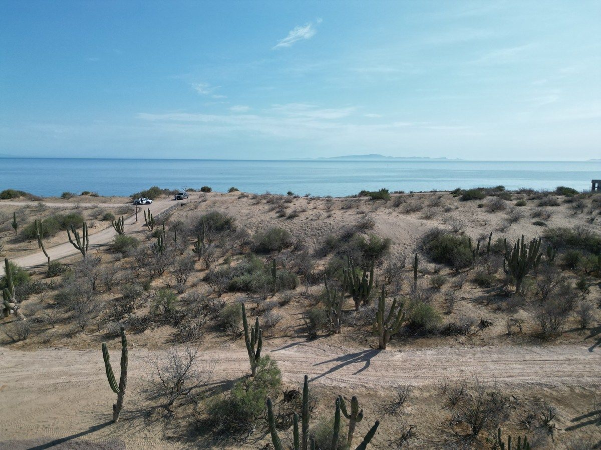 Lot in El Centenario, La Paz, photo 6 of 16