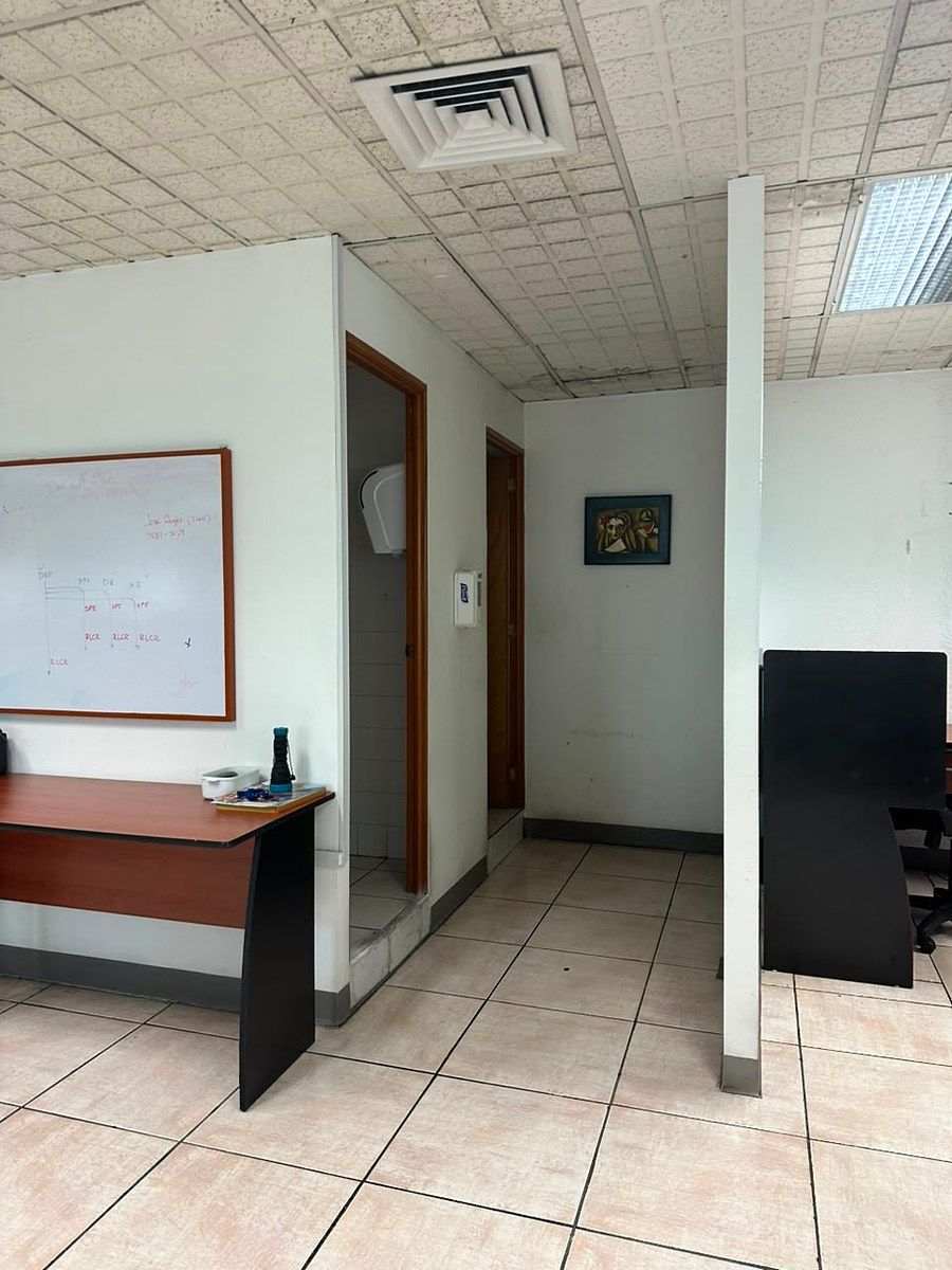 Oficina en Zona 11, Guatemala, foto 6 de 17