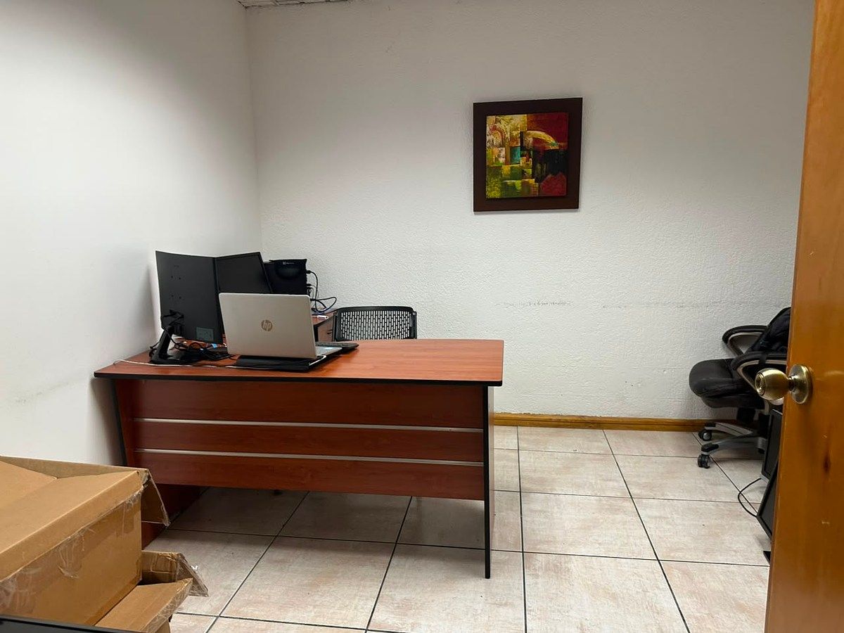 Oficina en Zona 11, Guatemala, foto 7 de 17