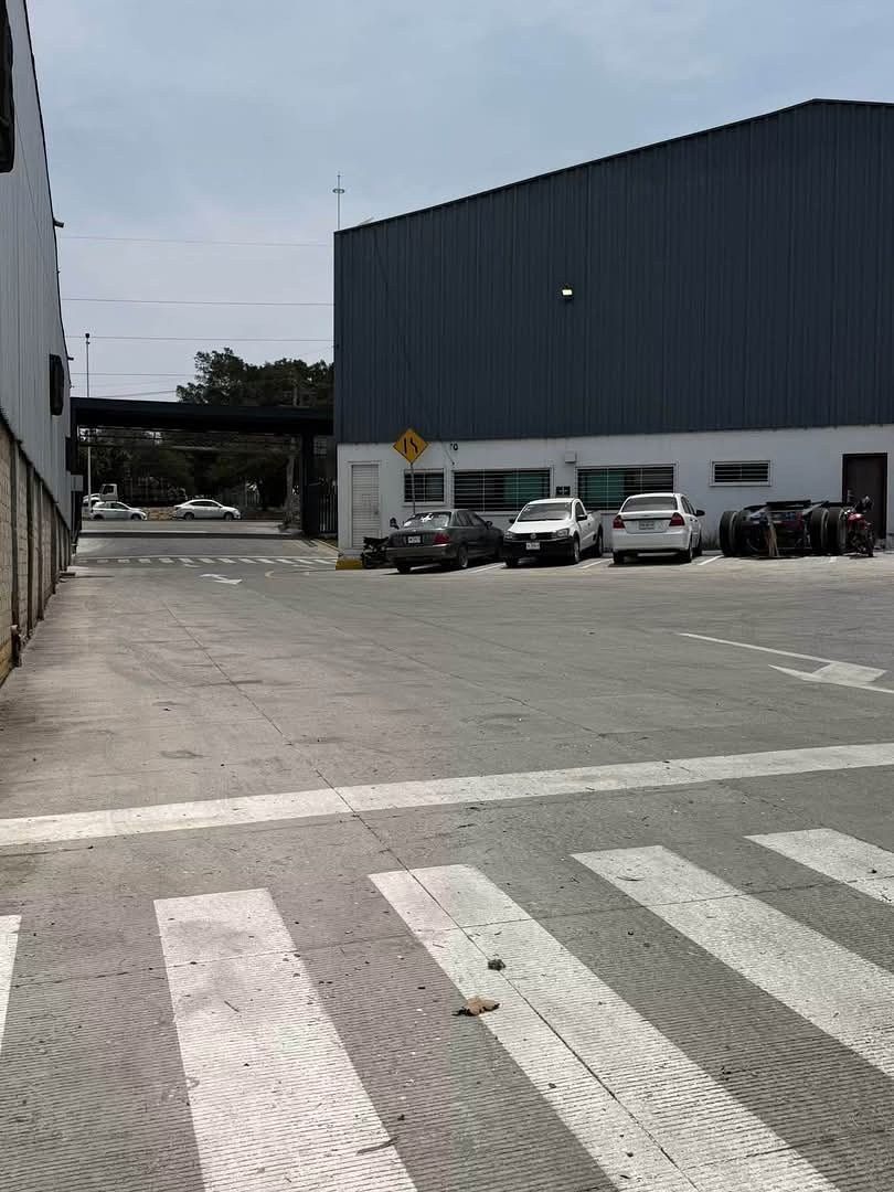 Bodega en Renta dentro de Parque Industrial corredor el Salto 🚛🚍, foto 1 de 9