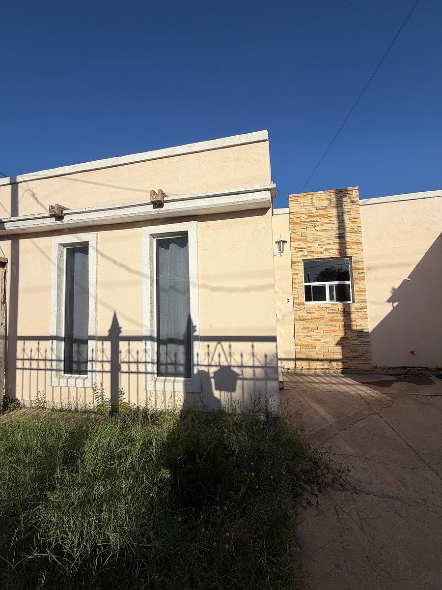 SINGLE STORY HOUSE IN THE NORTH, photo 1 of 8