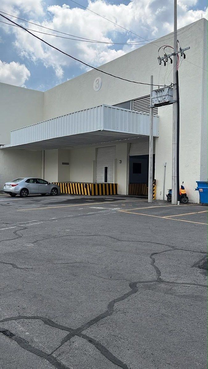 Galpão comercial em Francisco Sarabia, Zapopan, foto 3 de 6