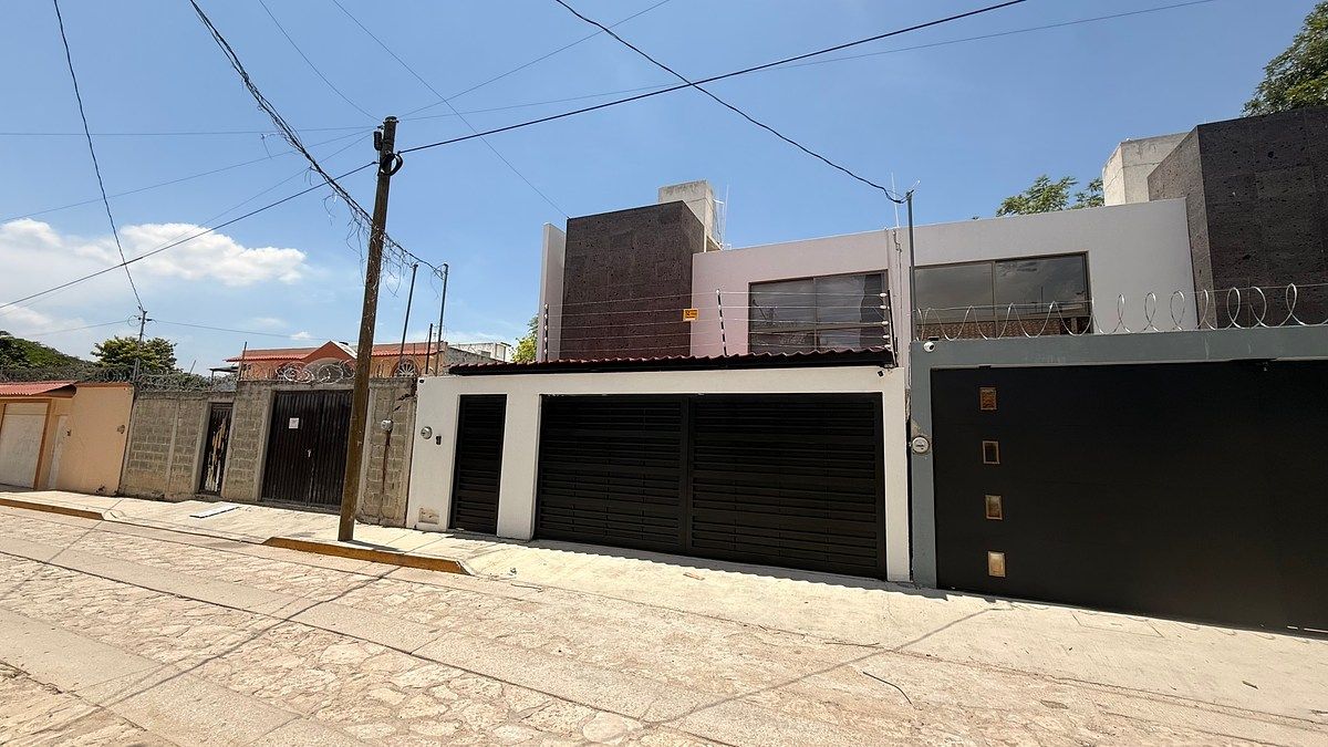 CASA À VENDA MOBILIADA PLANO DE AYALA, TUXTLA GTZ, foto 1 de 9