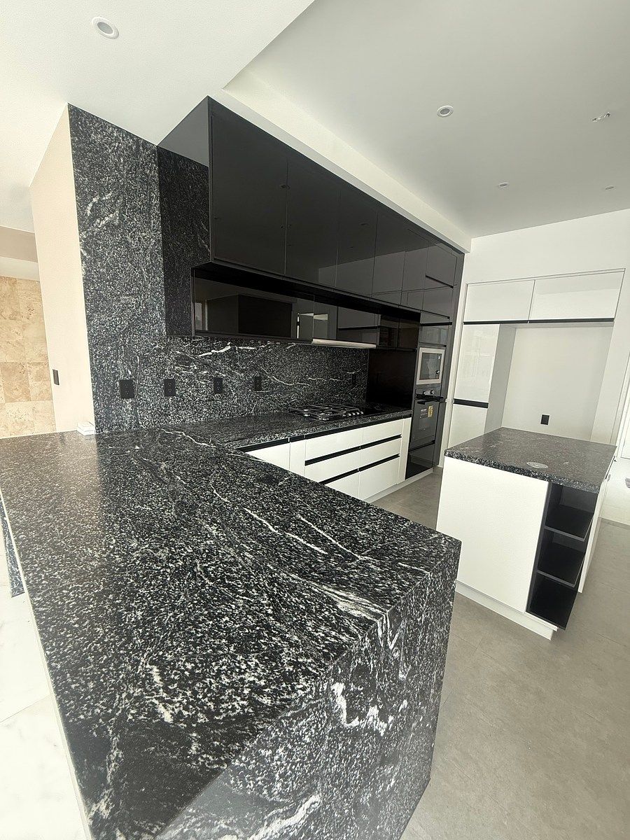 Apartamento exclusivo e de luxo na Ilha de Água, totalmente novo, foto 1 de 19