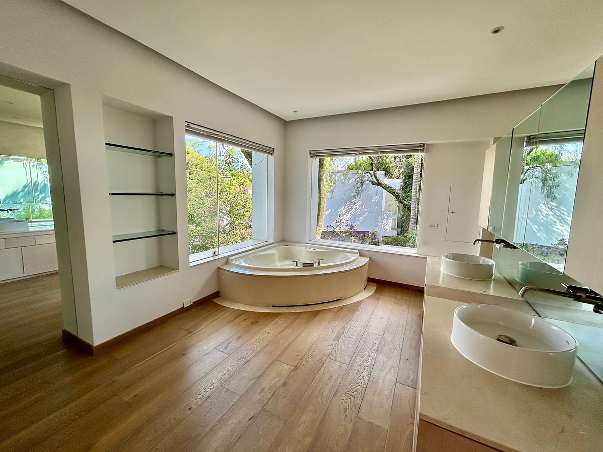 BAÑO REC MASTER 1 PISO, foto 23 de 28