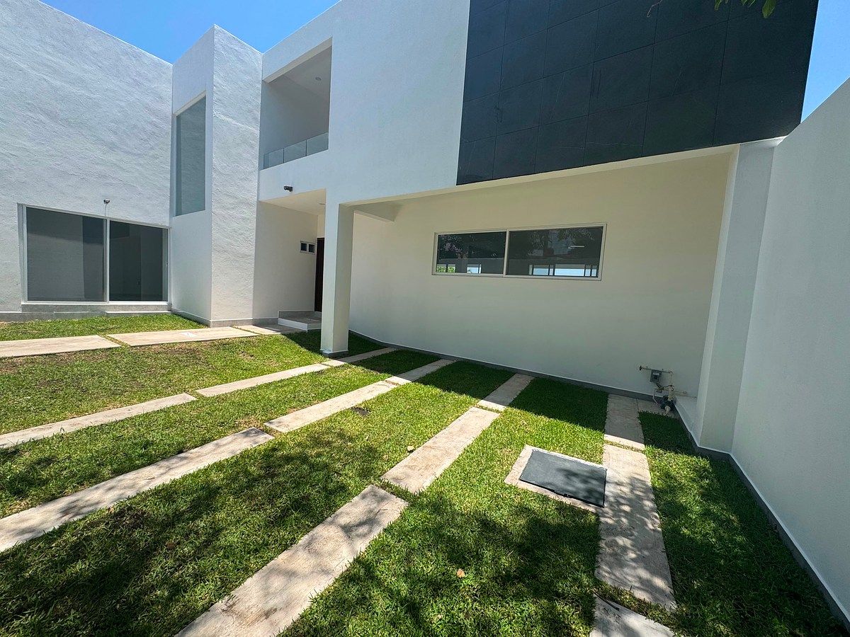 House in Gated Community in Burgos Bugambilias, Temixco, photo 8 of 35