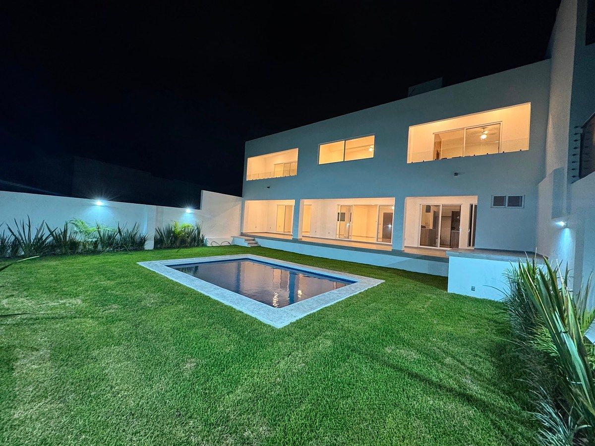 House in Gated Community in Burgos Bugambilias, Temixco, photo 21 of 35