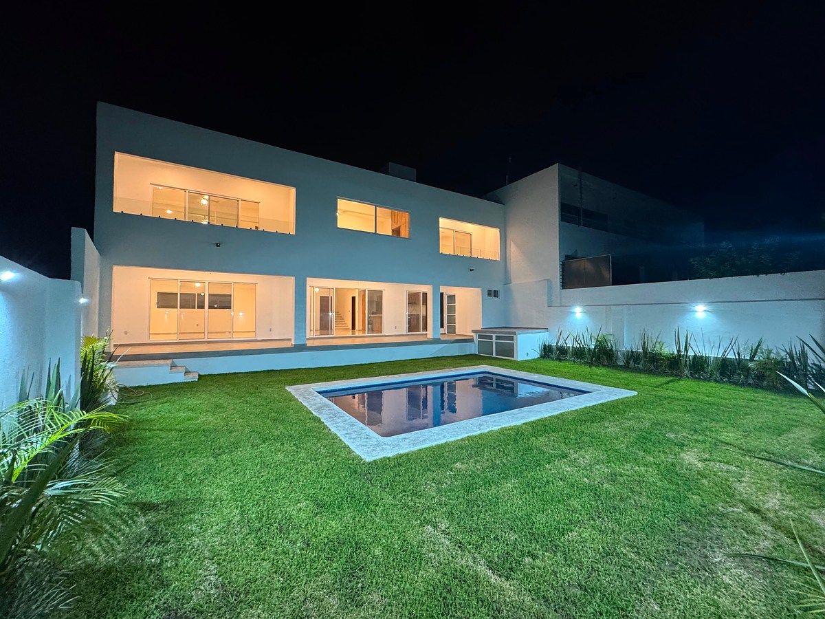 House in Gated Community in Burgos Bugambilias, Temixco, photo 22 of 35