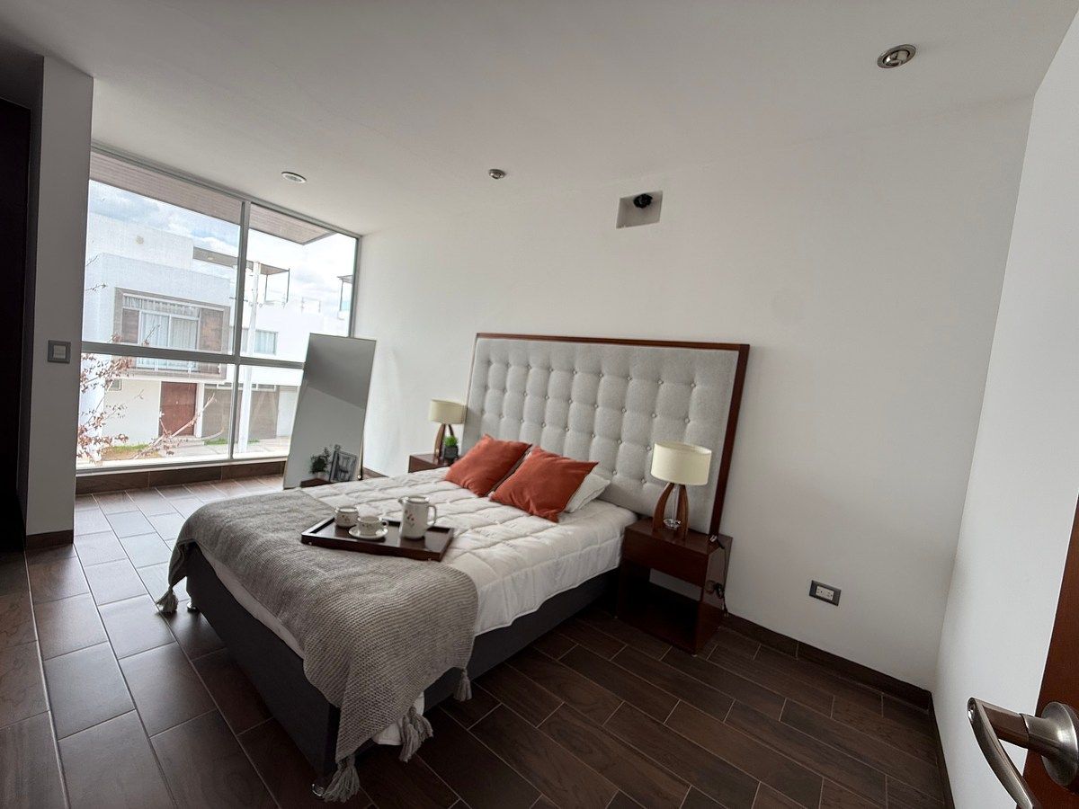 Casa em condomínio fechado em Alcazar Residencial, Jesús María, foto 14 de 28