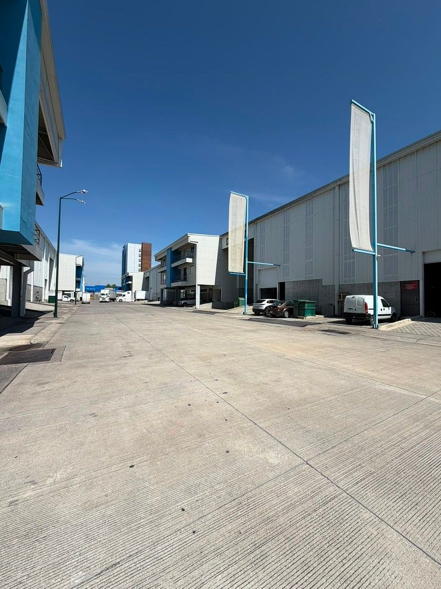 Bodega comercial en San José del Bajío, Zapopan, foto 8 de 12