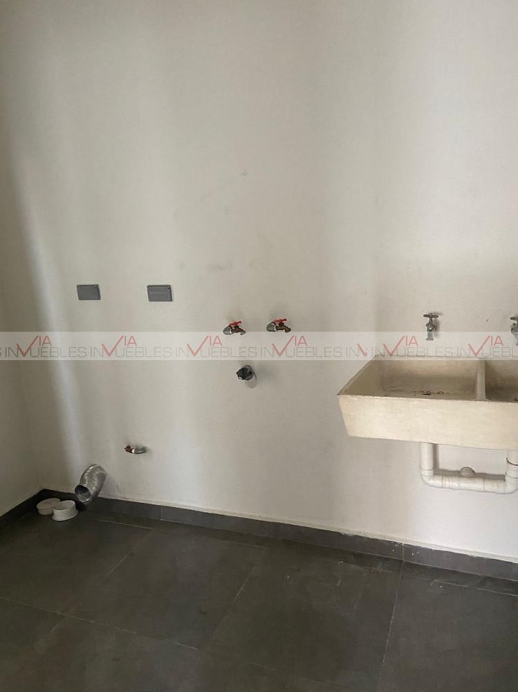 Casa em Puerta de Hierro, Monterrey, foto 13 de 17
