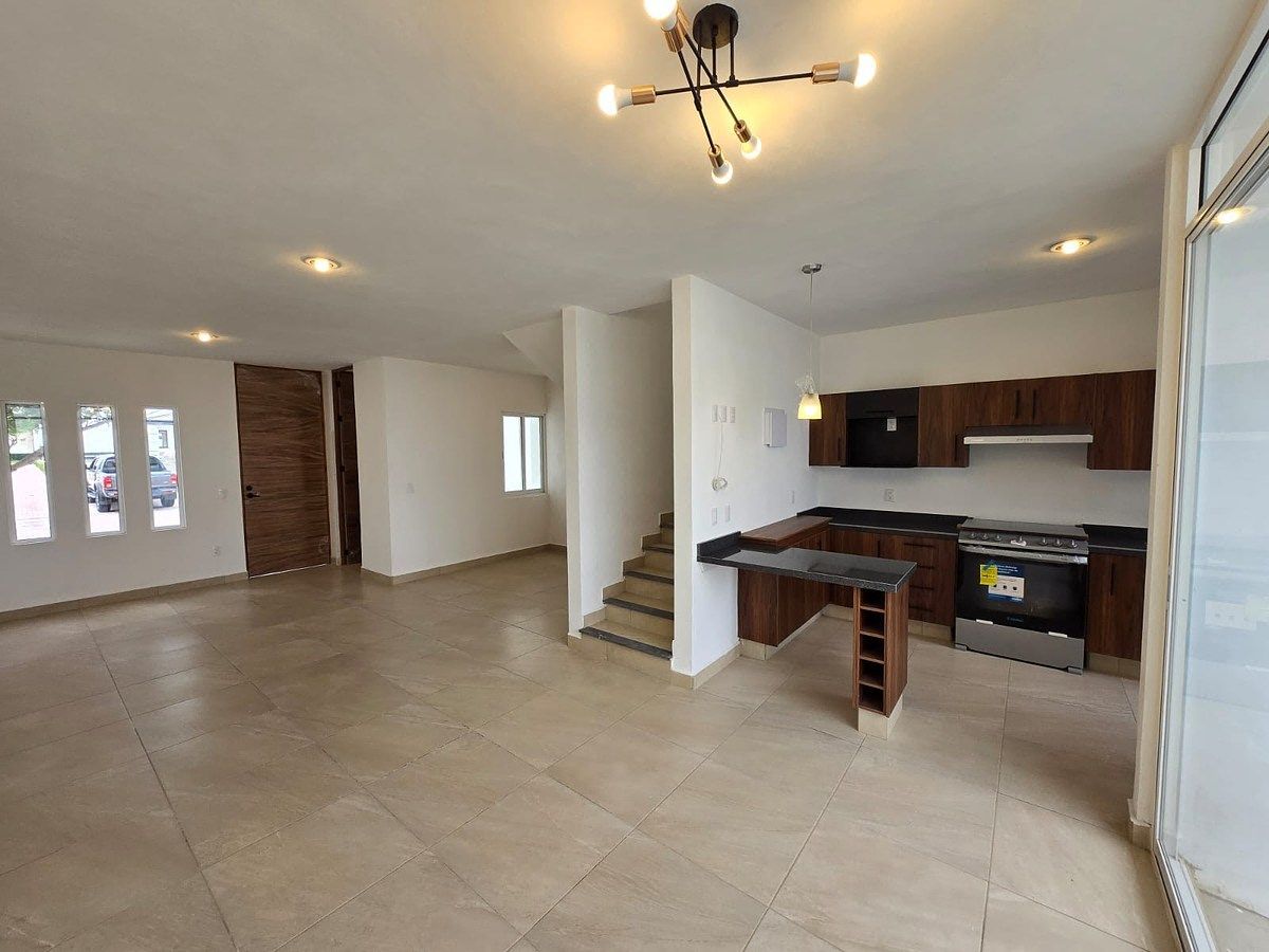 Casa em Ciudad Maderas Residencial Querétaro, El Marqués, foto 2 de 16