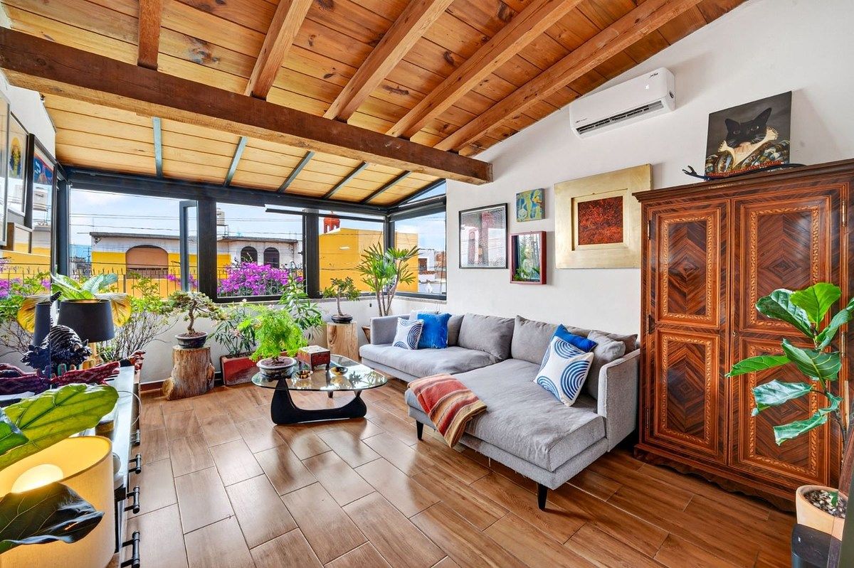 House in Jardines II, San Miguel de Allende, photo 17 of 26