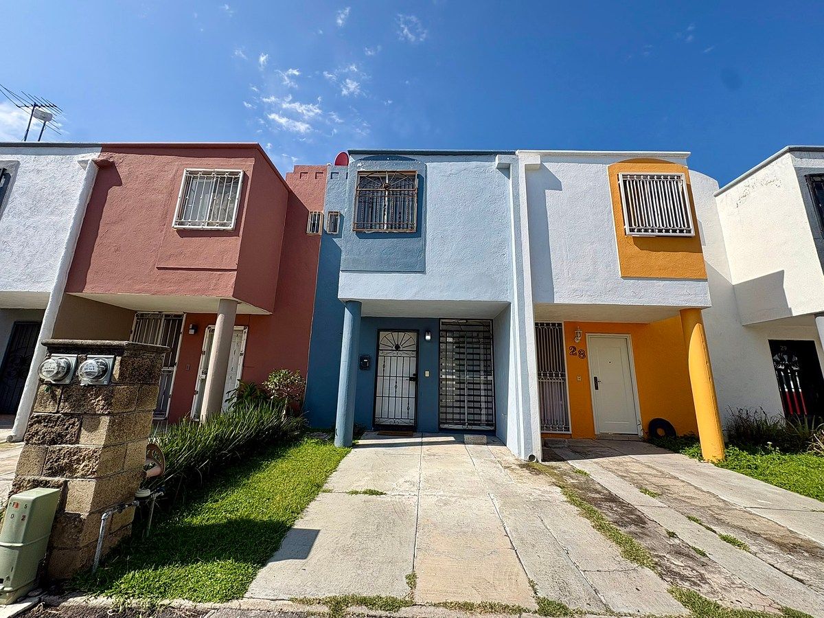 2-bedroom house in El Fortín, photo 1 of 19