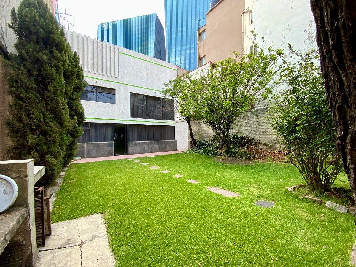 Casa em Lomas de Sotelo, Naucalpan de Juárez, foto 3 de 46