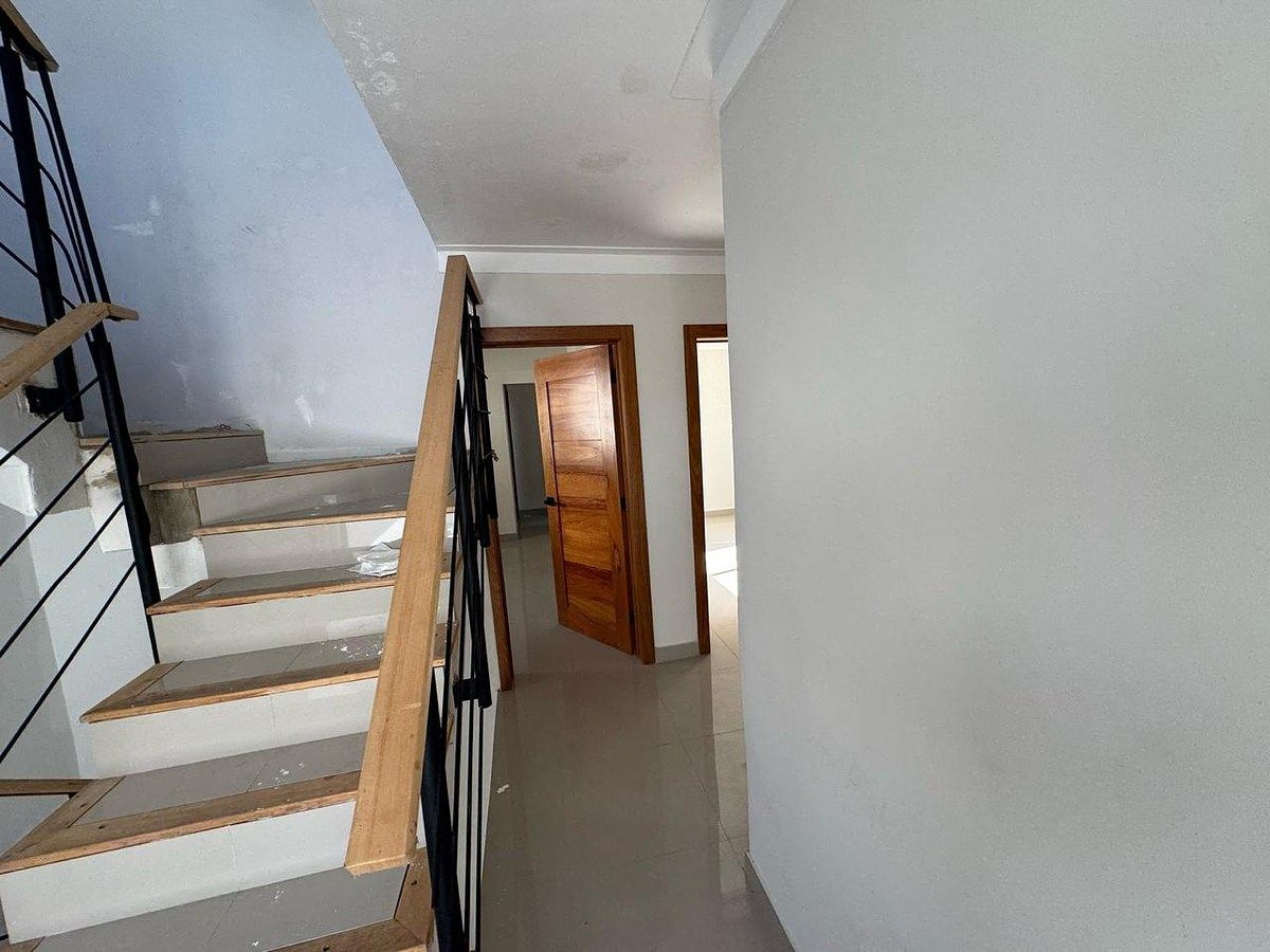 Casa en Mirador del Oeste, Santo Domingo Oeste, foto 13 de 30
