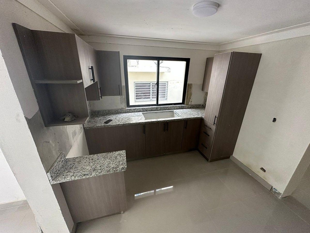 Casa en Mirador del Oeste, Santo Domingo Oeste, foto 28 de 30