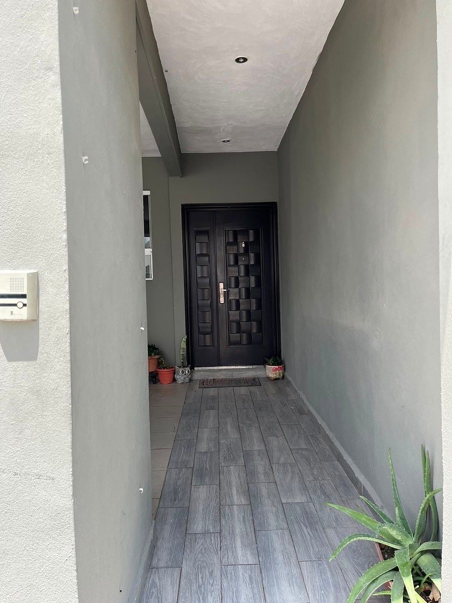 Casa em Privadas del Canada, General Escobedo, foto 5 de 11