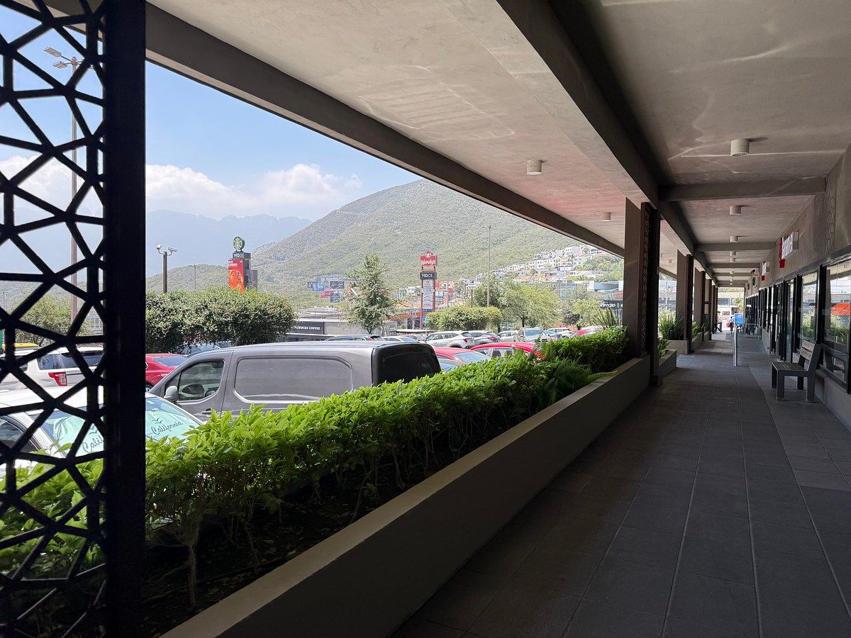 Retail Space in Colinas de San Jerónimo, Monterrey, photo 6 of 6