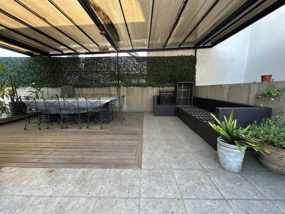 Casa con Uso de Suelo de Oficina en Venta LOS ALPES, foto 1 de 26