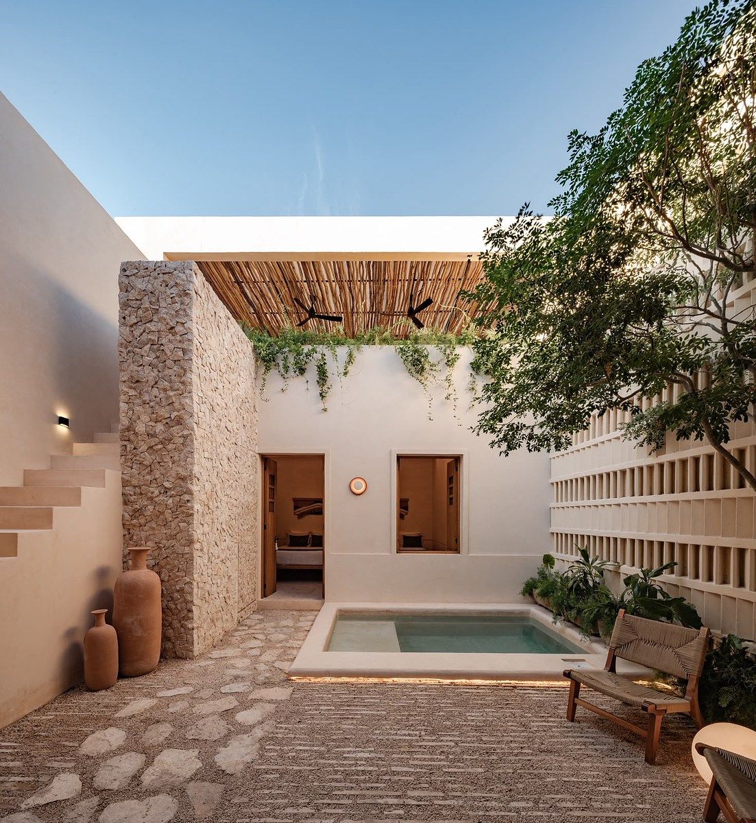 Contemporary Yucatecan House, photo 1 of 17