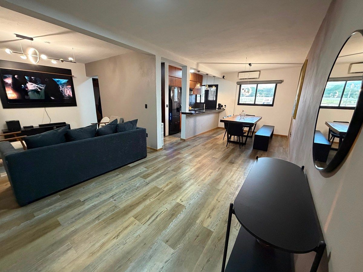 APARTAMENTO EM ÁREA CENTRAL, foto 1 de 15