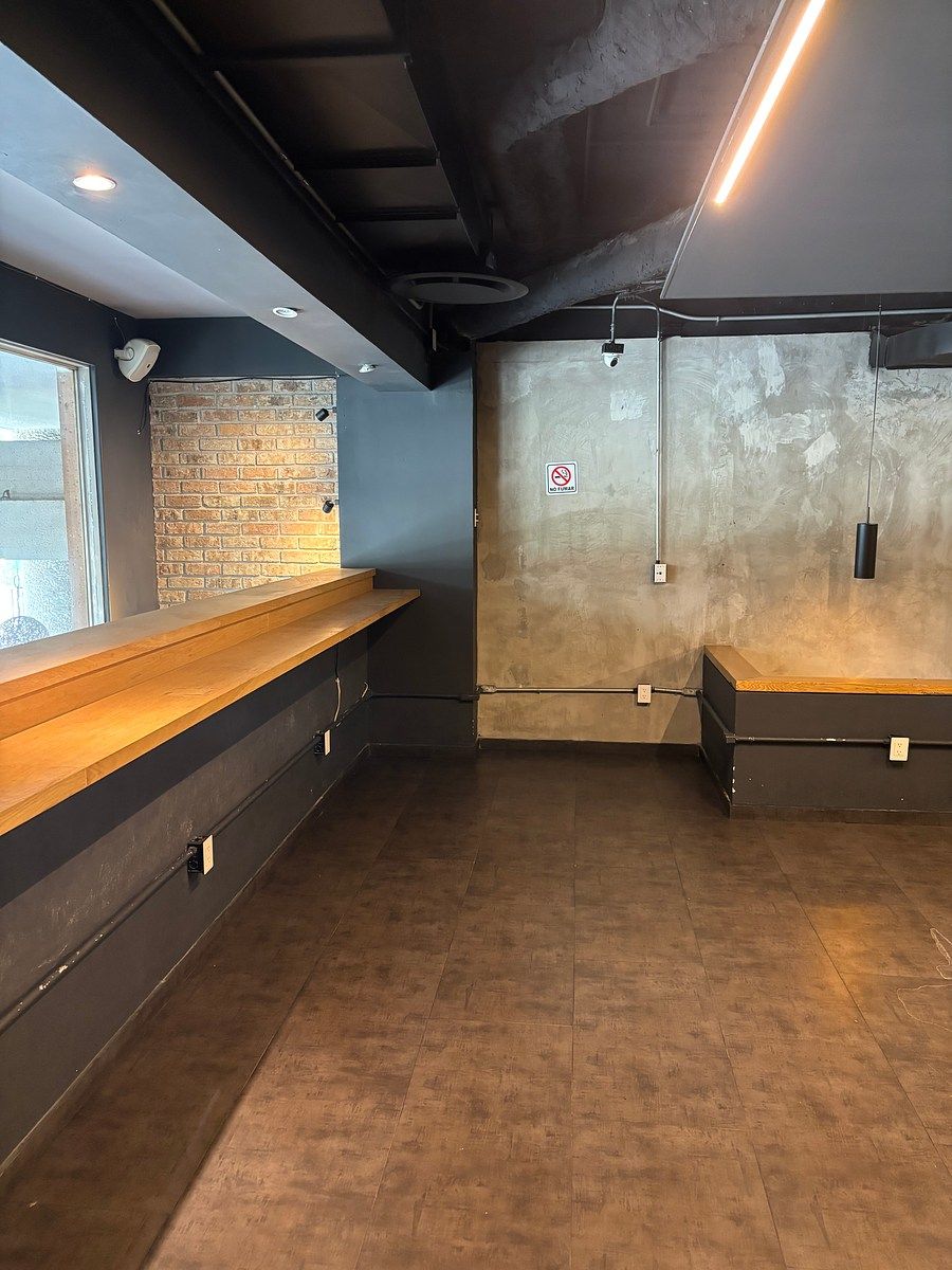 Retail Space in ZEDEC Santa Fe, Álvaro Obregón, photo 4 of 18