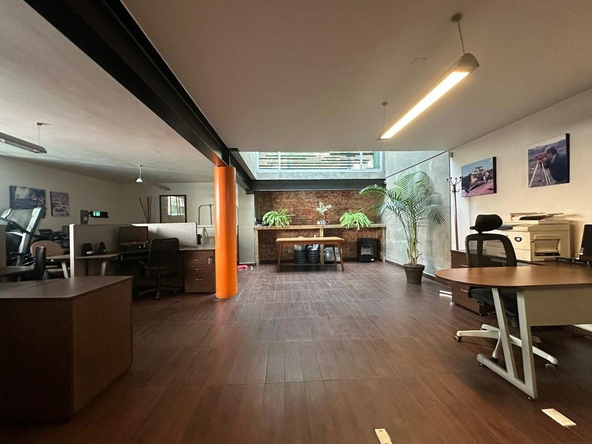 Edificio en Venta en Los Alpes Rayo Vende ®, foto 1 de 29