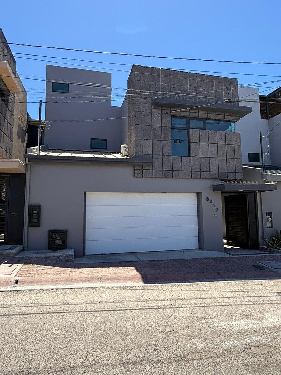 Casa em Cumbres de Juárez, Tijuana, foto 2 de 12