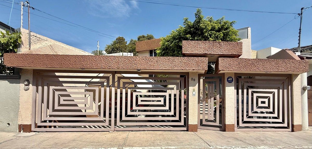 CASA À VENDA EM ALAMOS, foto 1 de 17