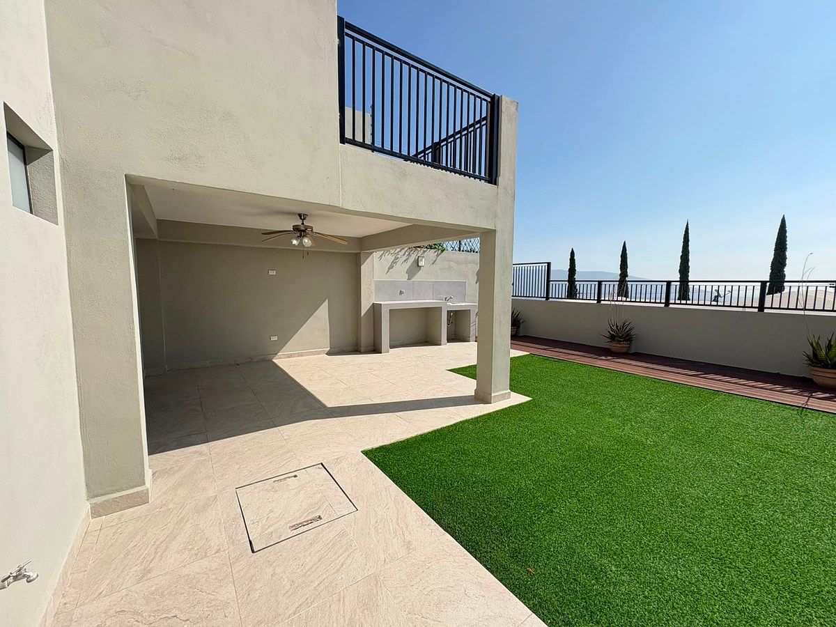 House in Las Cumbres 4 Sector C, Monterrey, photo 14 of 17
