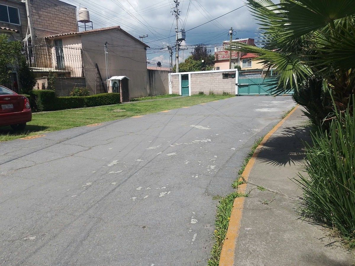 Casa en San Pedro Totoltepec, Toluca, foto 3 de 6