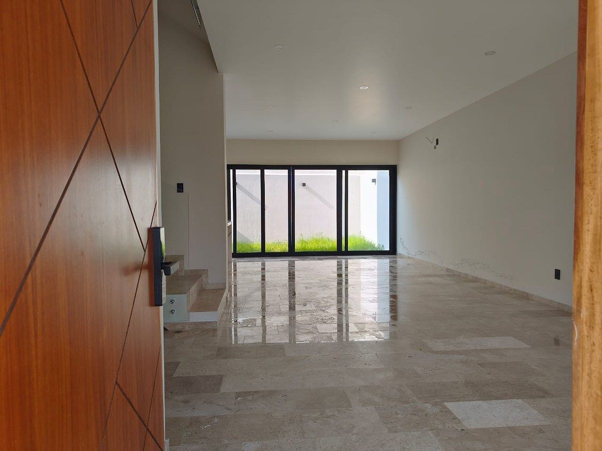 House in Gated Community in Senderos de Monte Verde, Tlajomulco de Zúñiga, photo 2 of 34
