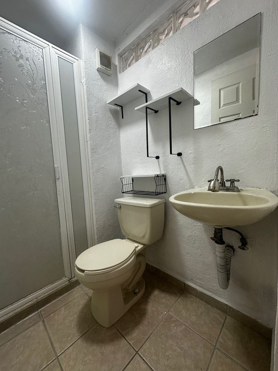 baño completo, foto 13 de 16