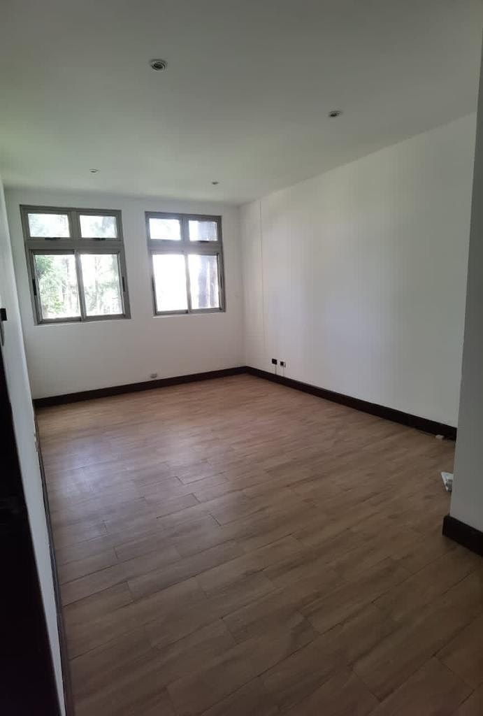 Apartamento en ALQUILER en Edificio Torre Oakland zona 10, foto 1 de 18