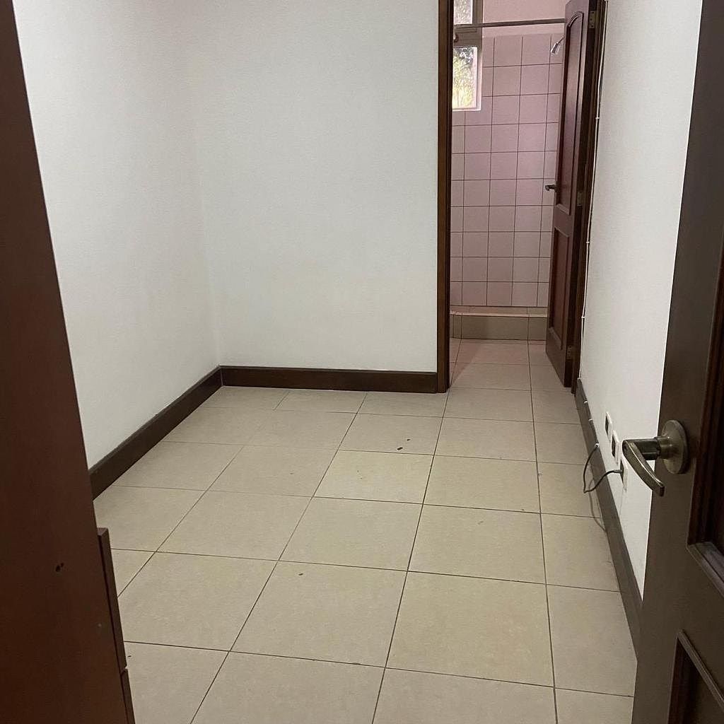 Apartamento en 10, Guatemala, foto 13 de 18