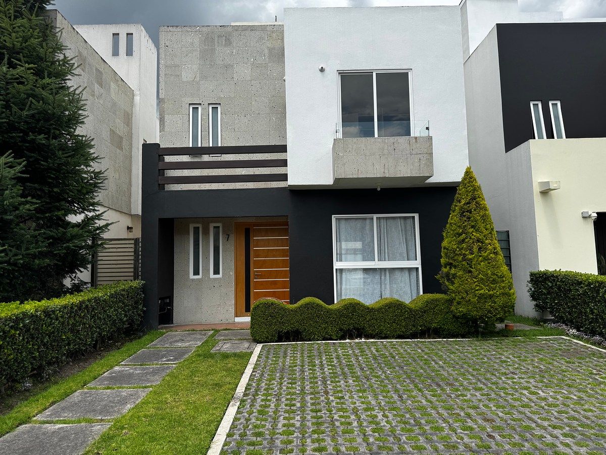 RENT RESIDENTIAL HOUSE FORESTA METEPEC, photo 1 of 14