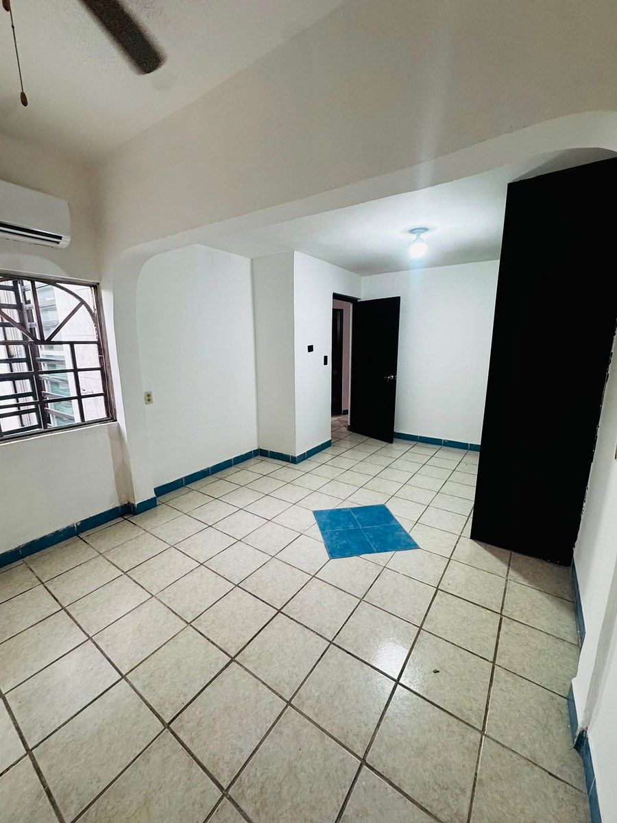 Habitacion 2, photo 15 of 21