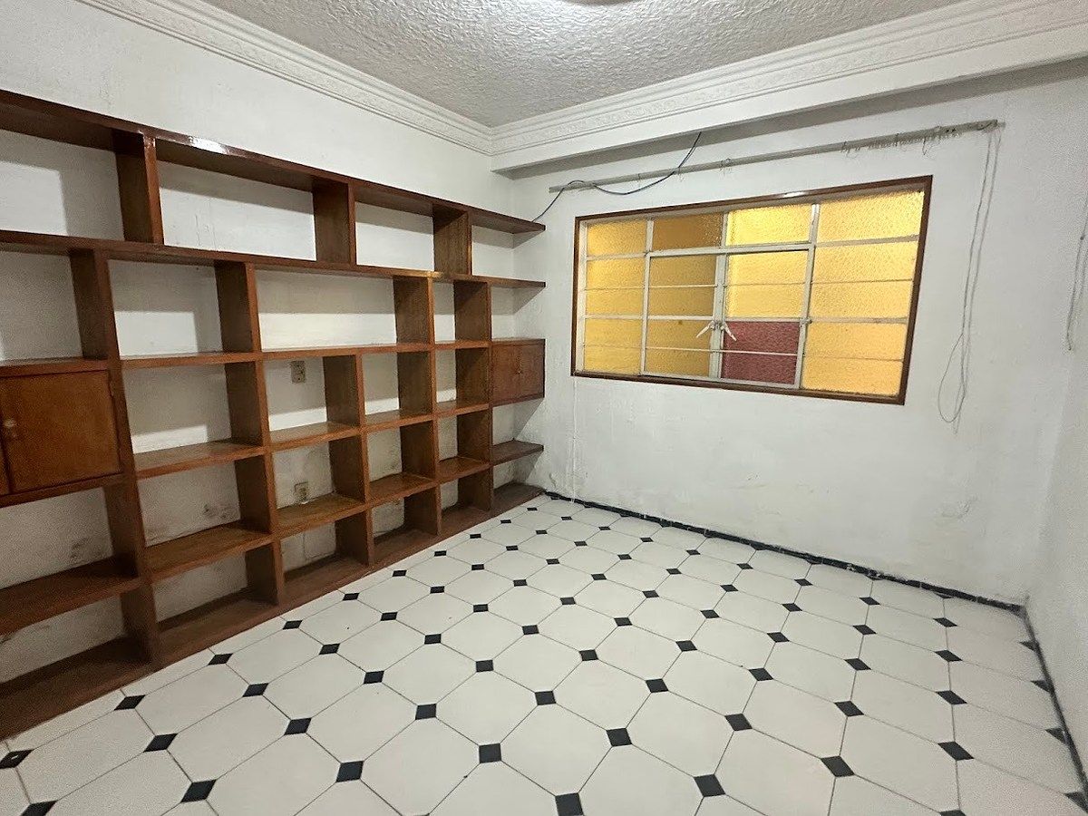 Casa em Ayuntamiento, Guadalajara, foto 3 de 11