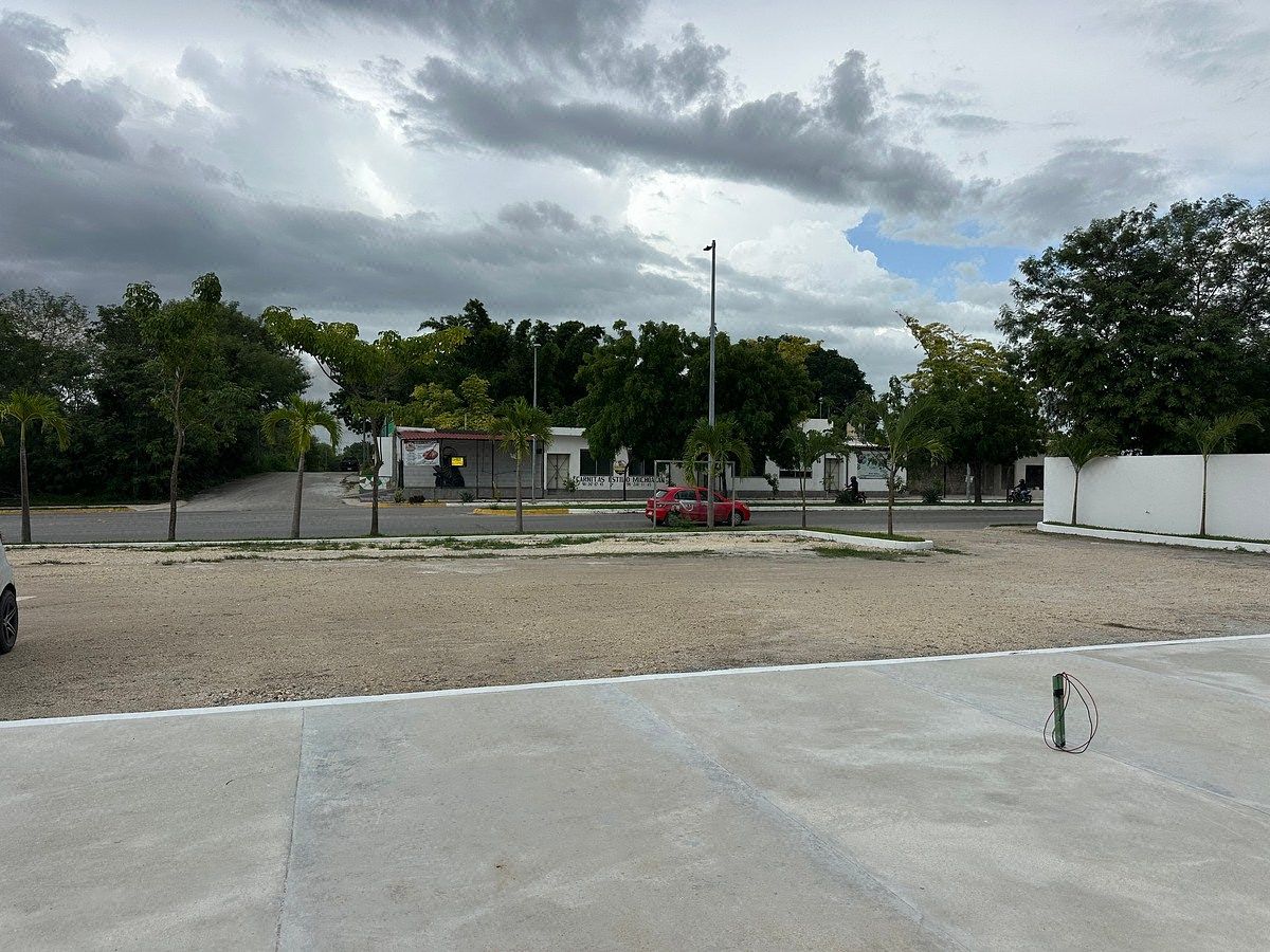 Local comercial en Imi, Campeche, foto 2 de 6