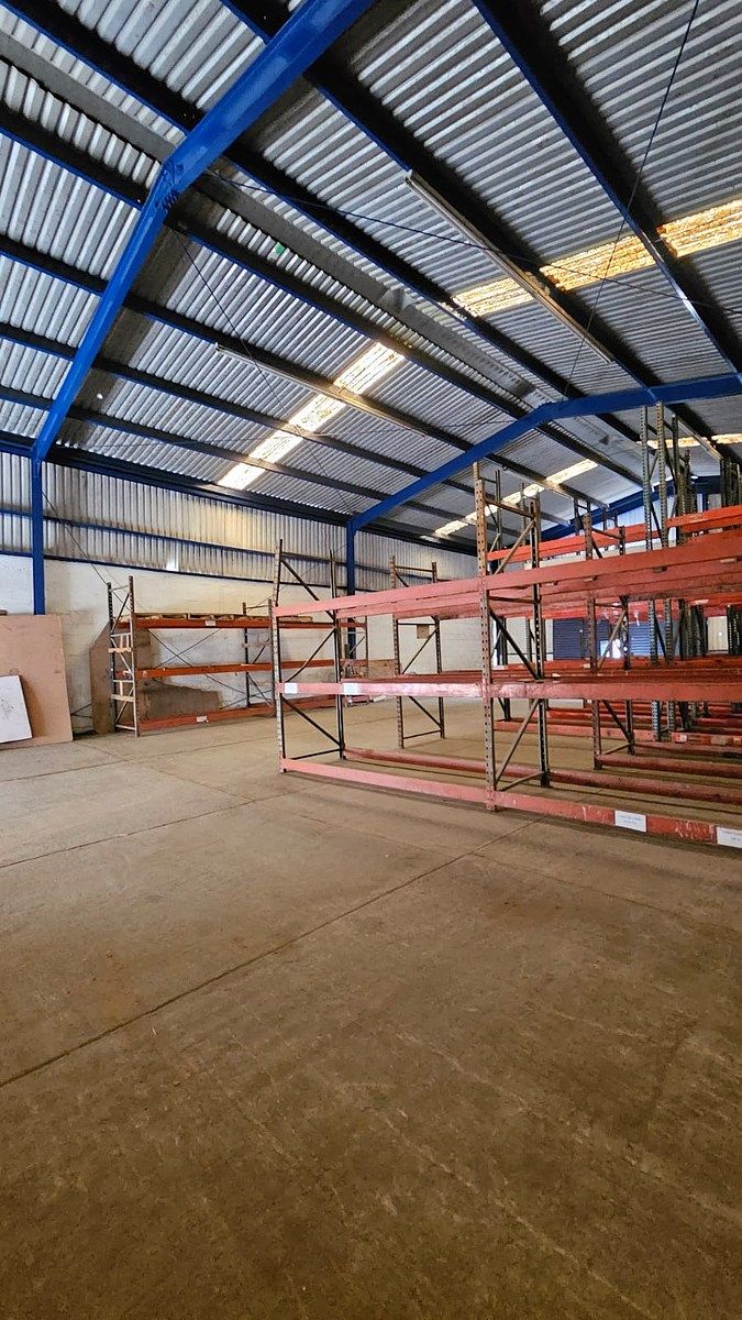 Commercial Storage Unit in Guadalajara (La Mesa), Tijuana, photo 16 of 34