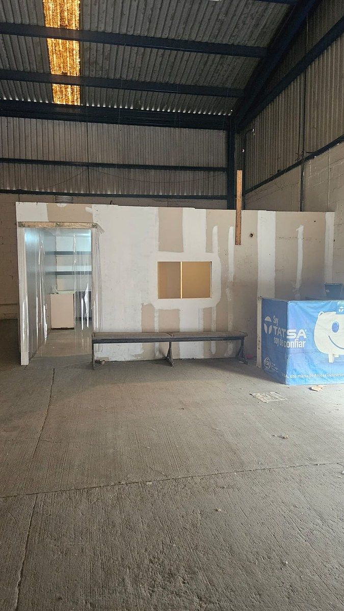 Commercial Storage Unit in Guadalajara (La Mesa), Tijuana, photo 20 of 34
