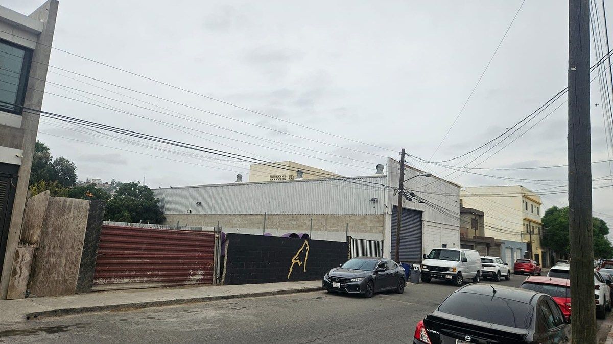 Commercial Storage Unit in Guadalajara (La Mesa), Tijuana, photo 29 of 34