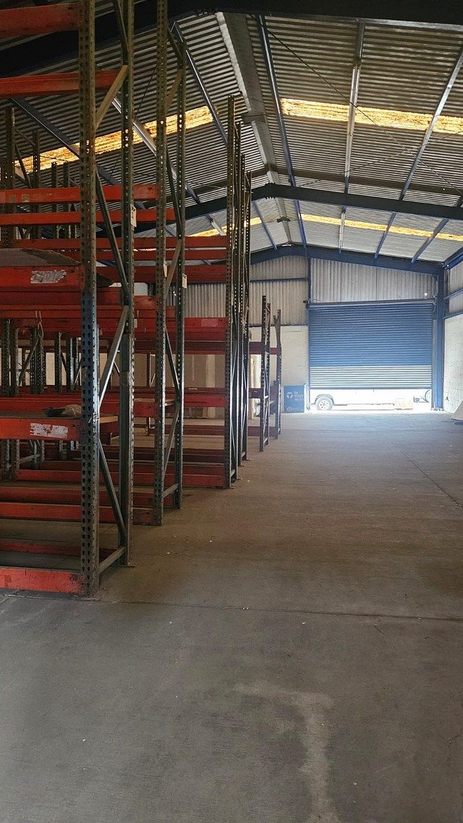 Commercial Storage Unit in Guadalajara (La Mesa), Tijuana, photo 30 of 34