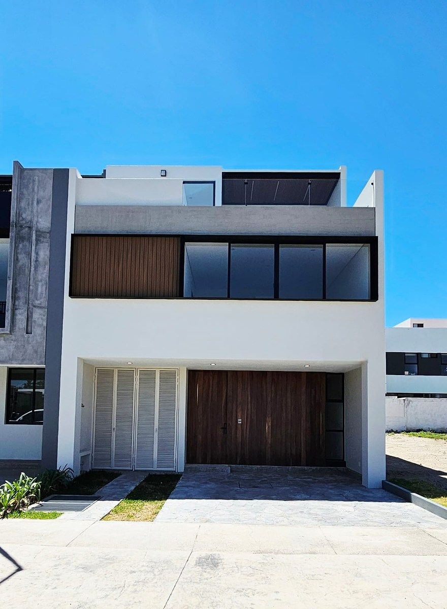 New House Solares Altanza, photo 1 of 21