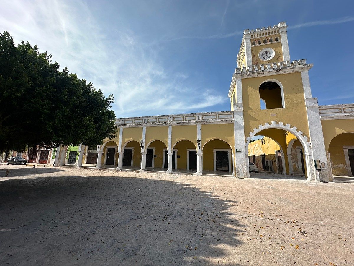 Local comercial para alugar em Portales de San Francisco, Campeche, foto 1 de 10