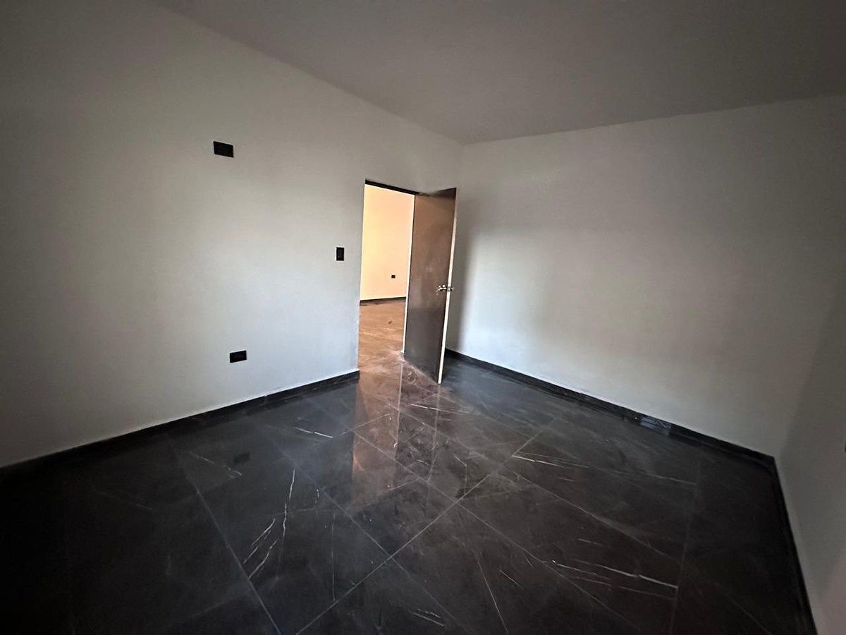 Casa en Residencial Roble Sector 2, San Nicolás de los Garza, foto 3 de 20