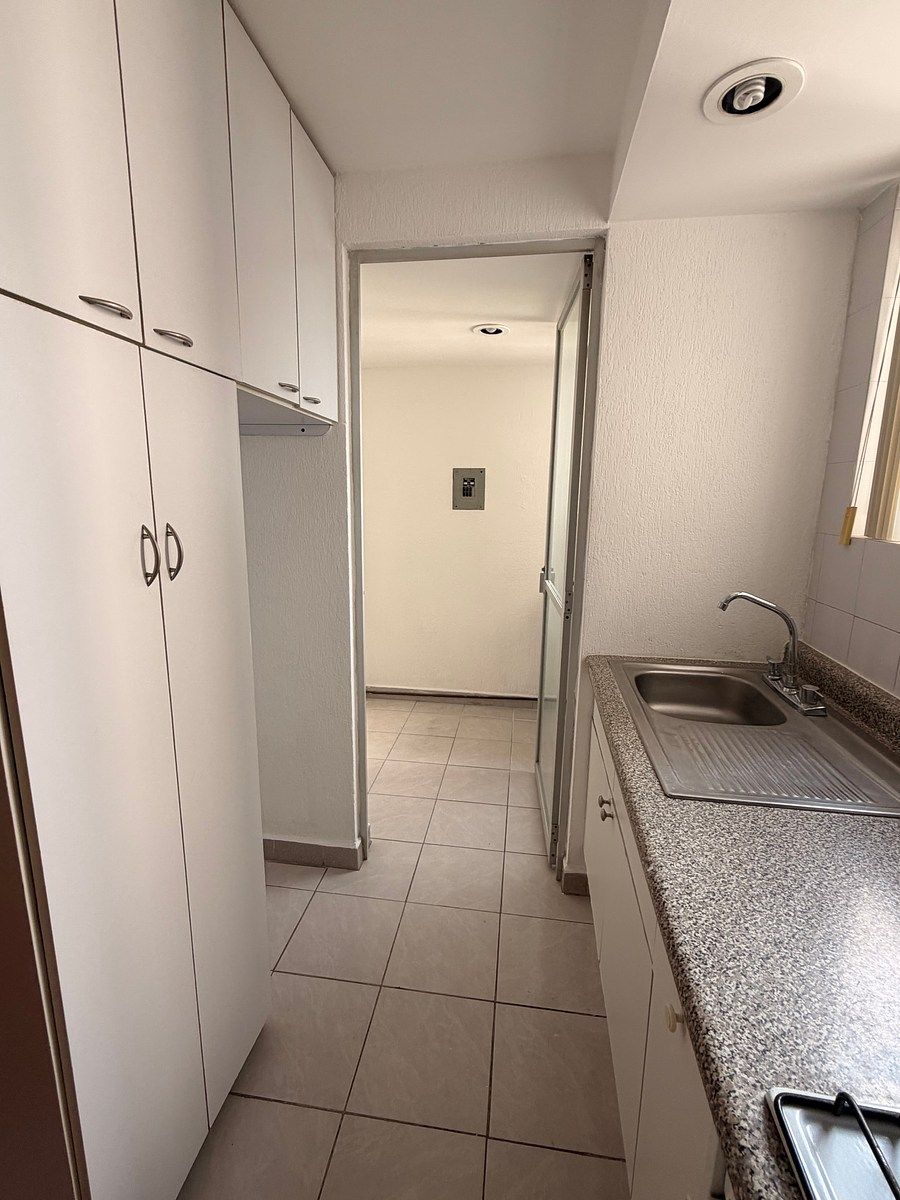 Apartment in Cuevitas, Álvaro Obregón, photo 9 of 13